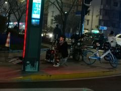 -荷塘秋月·本帮江浙菜(国权路店)