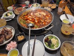 -小饕荟雅安贡椒鱼鲜馆(广福桥店)