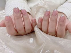 -花系美·美甲美睫精品店