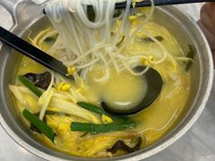 -汤小云火锅米线(钻汇广场店)