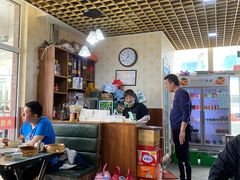 大堂-张记荞面馆