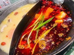 -五里关火锅(上海鑫耀·光环Live店)