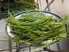 -老石黑山羊毛驴肉火锅(金凯广场店)