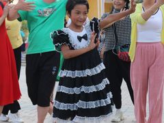 -艾提尕尔清真寺