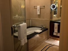 -广州富力丽思卡尔顿酒店