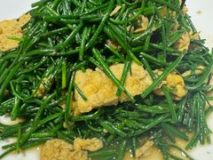 -乡村馕坑肉·烧烤·新疆菜·本地人更爱吃(阿勒泰首店)