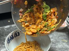 -李犟大爆鳝面·手工蟹黄包(湖滨西湖店)