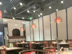 -尚尚仙·酸汤猪手·猪肚鸡火锅(华联万柳购物中心店)