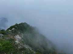 -罗田薄刀峰风景区