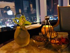 -FLAIR顶层餐厅酒吧(浦东丽思卡尔顿酒店)