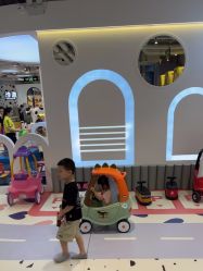 -米兜欢乐王国·儿童乐园(宝安益田假日天地店)