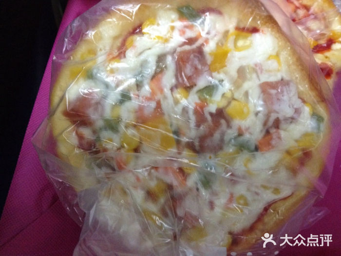好利来(和平山大路店)好利来蛋糕(和平路二店)图片