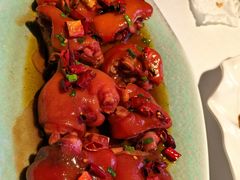 -八府香鸭·啫啫煲(华山路店)