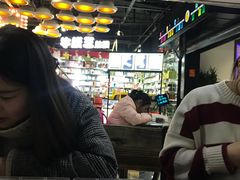 -花栗创意手工馆·小戏拼豆店