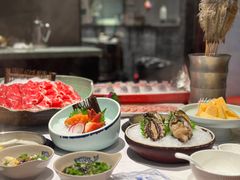 -泓炙颐凤鲜海鲜火锅料理(桐乡店)