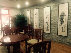 -上海市静安区图书馆(新闸路馆)