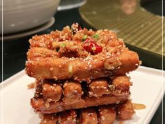 -铜锣湾·有麝自然香(渝北财富中心店)