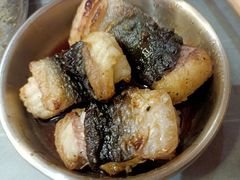 -围炉肉舍•炭烤活鳗•丹东海鲜烤肉(步行街店)