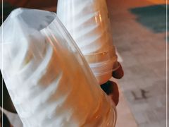 -全家便利店(洛川东路店)