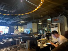-麦凯伦烧烤·精酿超级工厂店(金桥总店)