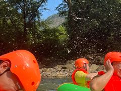 -雅鲁激流探险漂流