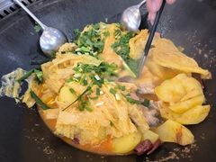 -老刘生态大鱼坊铁锅炖鱼(赛马场店)