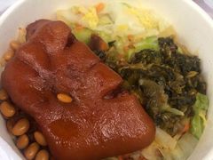 -猪戈戈超级猪脚饭(佳兆业店)