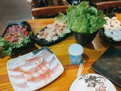 -丹东特色烤肉(学府路一部店)