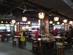 大堂-水街美食城(泛宇邕江一品店)