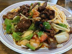 -歹歹的加个面过油肉拌面