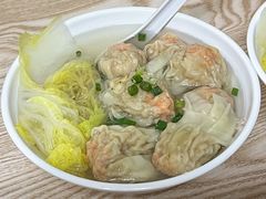 鲜虾蟹子云吞-云云美食