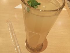 -必胜客(新中纬店)
