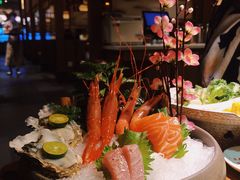 三文鱼甜虾刺身拼盘-蟹将军·松叶蟹和牛日料放题自助(K11店)