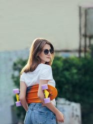 -LJOY丽锦造型·烫发染发