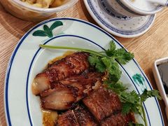 -瑞虹新天地月亮湾