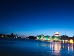 -聚汇三少·龙虾·中餐厅(莫邪路新天地店)