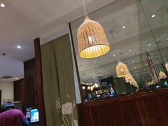-泉畔人家·老济南经典鲁菜(大明湖店)