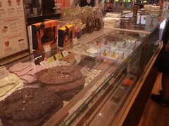 -VENCHI 闻绮(上海佛罗伦萨小镇店)