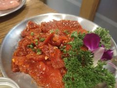 -明洞阿姨·韩式酱蟹烤肉·创意料理(三元桥店)