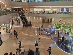 -上海世纪汇广场