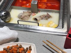 -海底捞火锅(吴中路店)