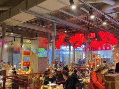 大堂-么肆烤肉·中式自助·烤肉大排档(街道口季佳PAI店)