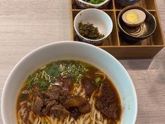 -康师傅私房牛肉面(马泉营奥莱店)