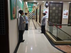 -一家人(南京路店)