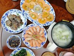 -乐禧母婴全自营月嫂(宝山店)