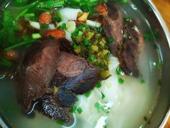 -肇兴特色牛肉粉