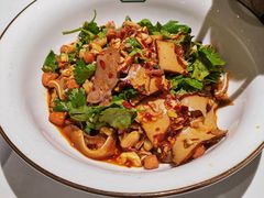 -费大厨辣椒炒肉(高铁吾悦广场店)