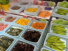 -四囍码头海鲜烧烤自助火锅(外滩南京东路悦荟广场店)