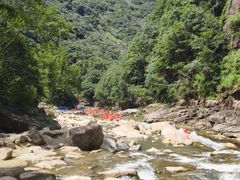 -雅鲁激流探险漂流