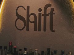 -Shift cocktail bar鸡尾酒吧